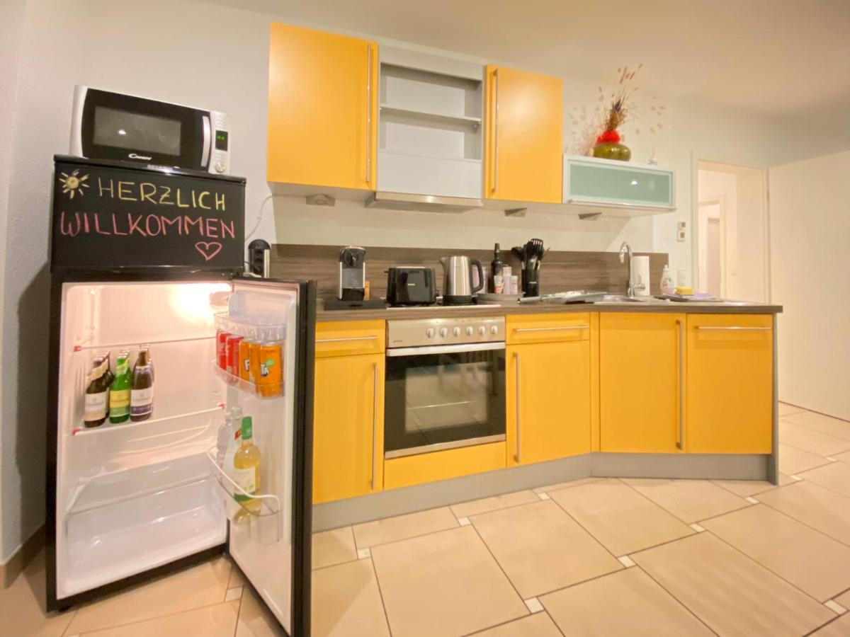 2 Zimmer Apartment, 70 Qm, Max 4 Pers, Private Terasse, 2 Parkplaetze, Internet 250 Mbit ゲルトリンゲン エクステリア 写真
